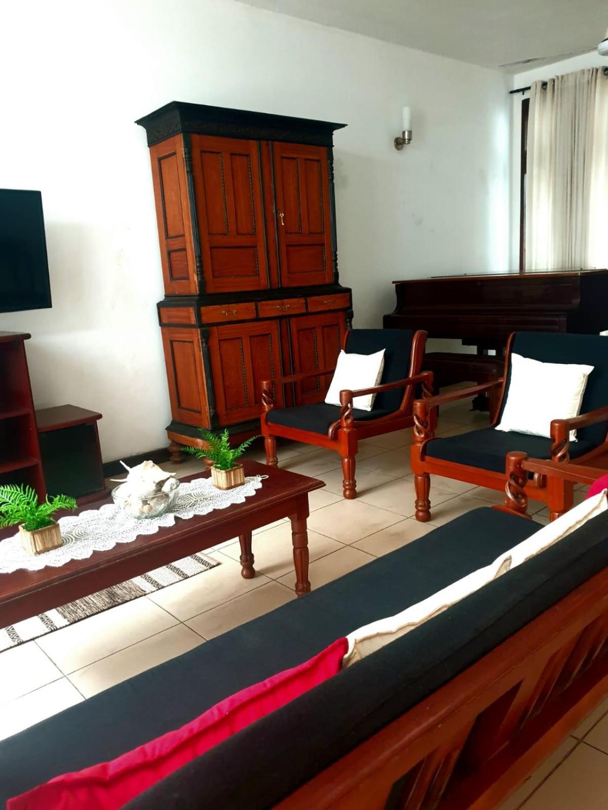 Chelsea Villa Bnb Colombo Exterior foto